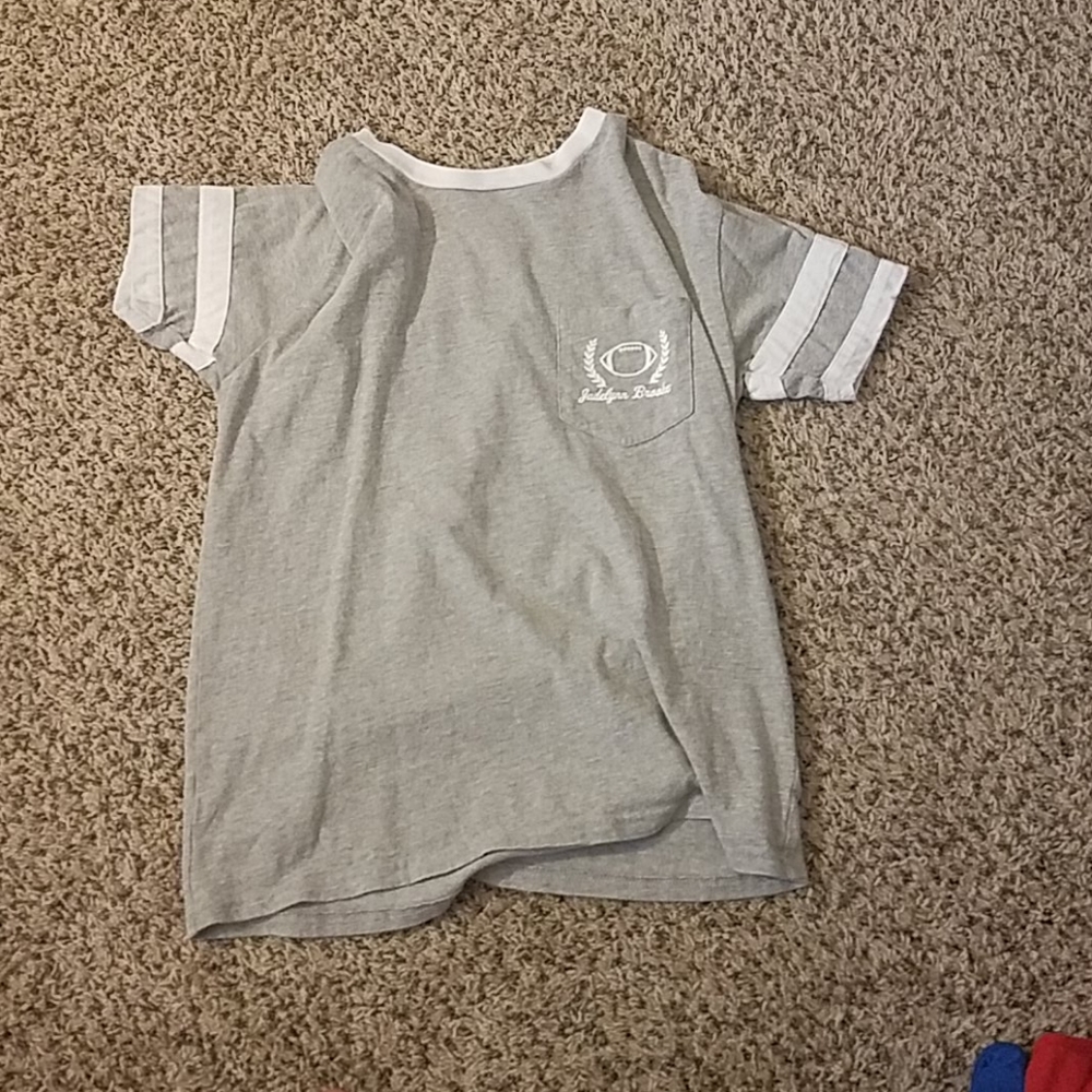 Grey jadelynn Brooks t shirt